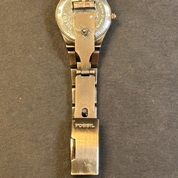 FOSSIL Ladies Bronze Fossil Watch RARE Vintage Find - Picture 5 of 5